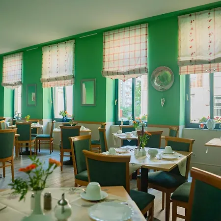 Hotel Adagio-2