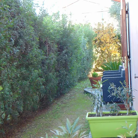 La Contea-3