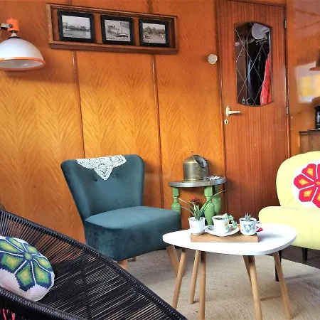 B&B Woonschip Robbedoes-3