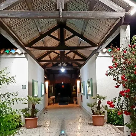 Villaggio Turistico Le Mimose-2