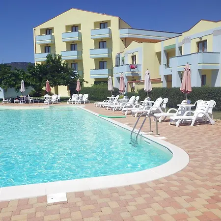 Resort Isola Rossa-2