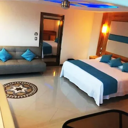 Hotel Blue Star Cancun-3