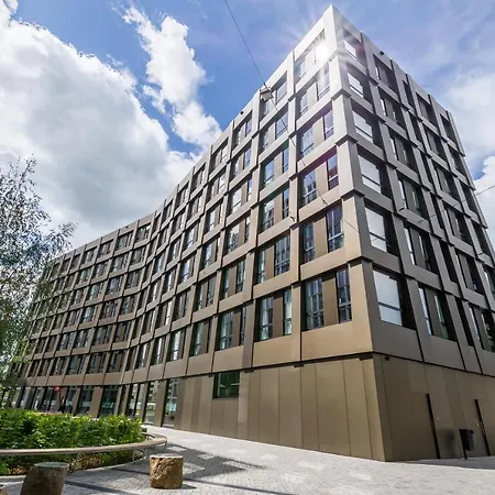 Meininger Hotel Zuerich Greencity-2