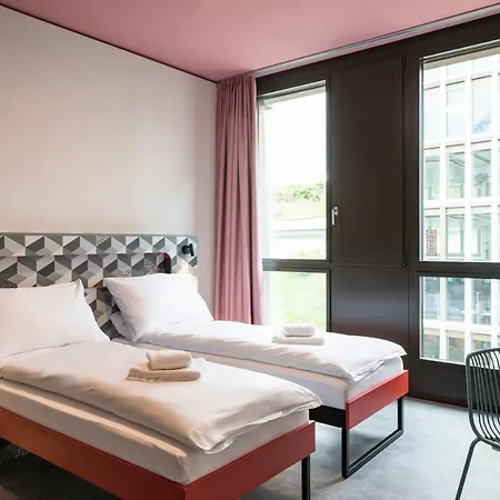 Meininger Hotel Zuerich Greencity-3