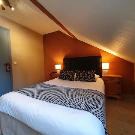 Auberge De La Croix Perrin-2