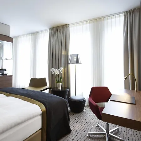 Steigenberger Hotel Am Kanzleramt-3