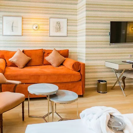 Hotel Opera-2