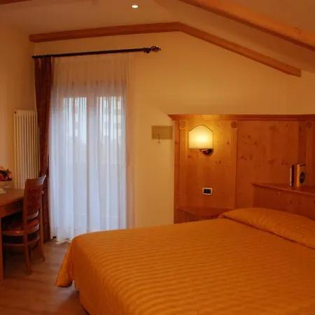 Ariston Lake View Hotel-2