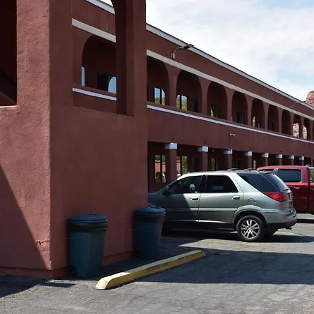 Rodeway Inn-2