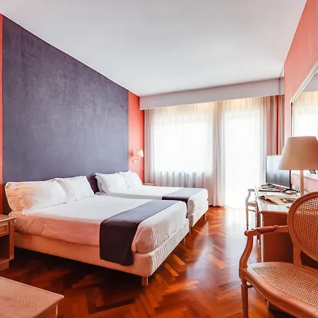 Culture Hotel Villa Capodimonte-3