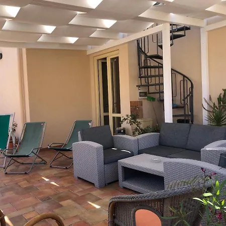 Albergo Bouganville-2