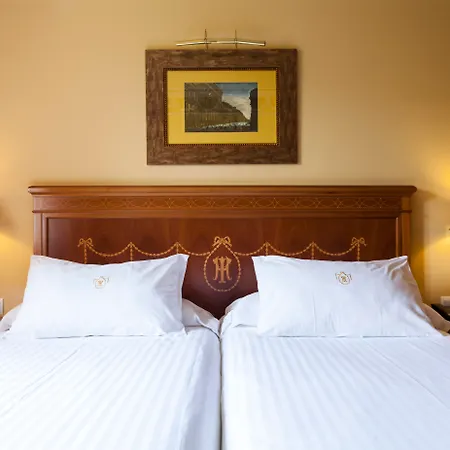 Hotel Inglaterra-3