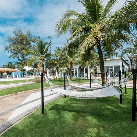 Arinara Beach Resort Phuket Beachfront-2
