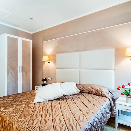 Hotel Centrale-3
