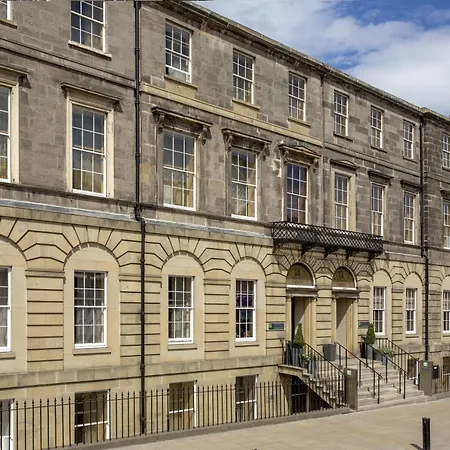 Holiday Inn Express Edinburgh City Centre By Ihg-3