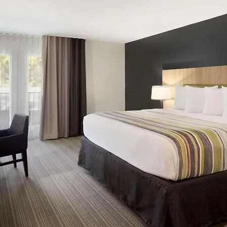 Country Inn & Suites Downtown Convention Center By Radisson, Gatlinburg, Tn-2