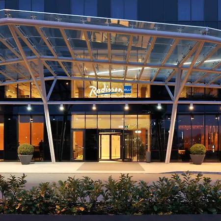Radisson Blu Plaza Hotel Ljubljana-3