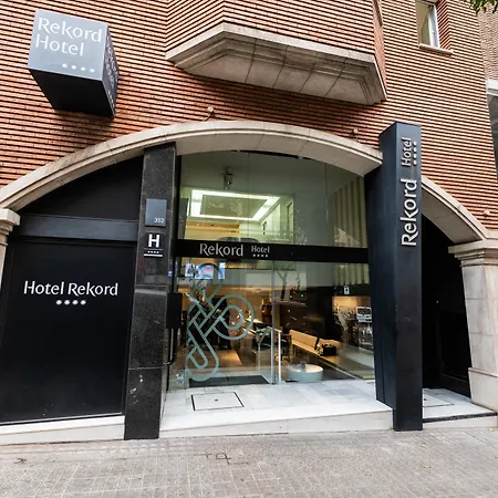 Atenea Rekord Suites Barcelona-2