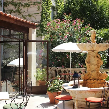 The Originals Boutique, Hôtel du Parc, Cavaillon (Inter-Hotel)-3