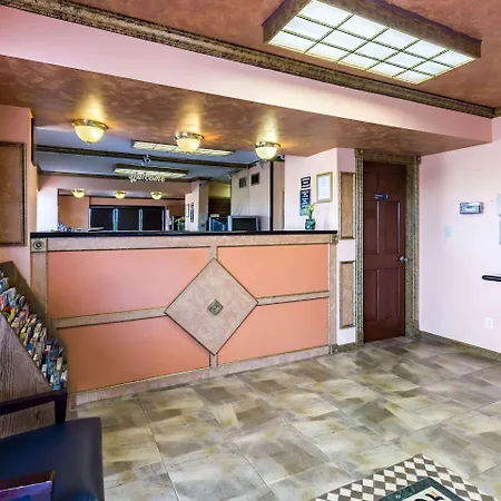 Rodeway Inn - Galveston-3