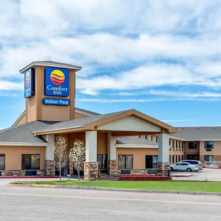 Comfort Inn Limon-3