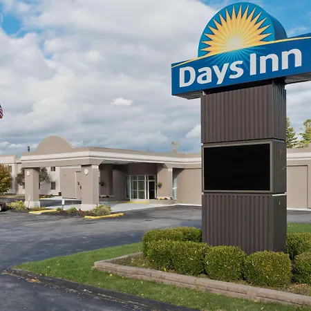 Days Inn By Wyndham Batavia Darien Lake Theme Park-3