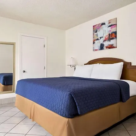 Travelodge By Wyndham Las Vegas-2