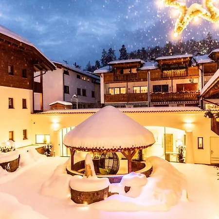Aparthotel Kastel Seiser Alm-2