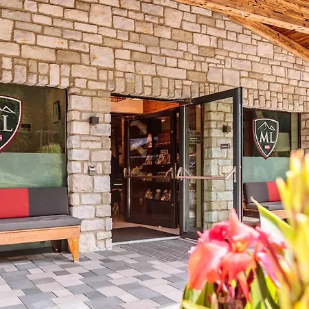 AvenidA Mountain Lodges Saalbach-2