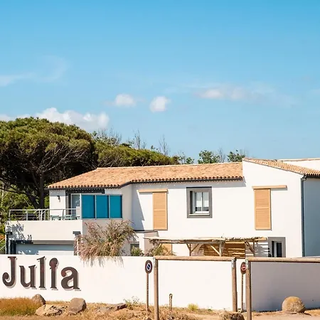 Mas Julia-3