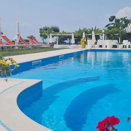 Hotel Cristina-3
