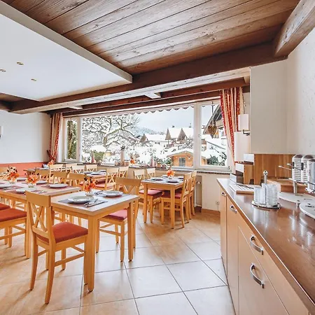 Bed&Breakfast Hotel Garni Trifthof-2