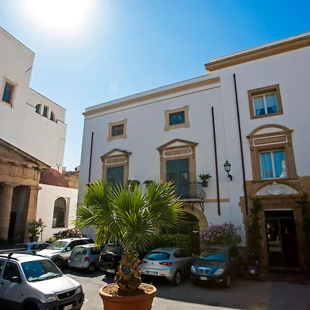 Hotel Palazzo Brunaccini-3