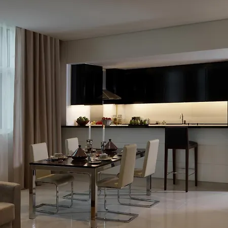 DAMAC Maison Cour Jardin-3