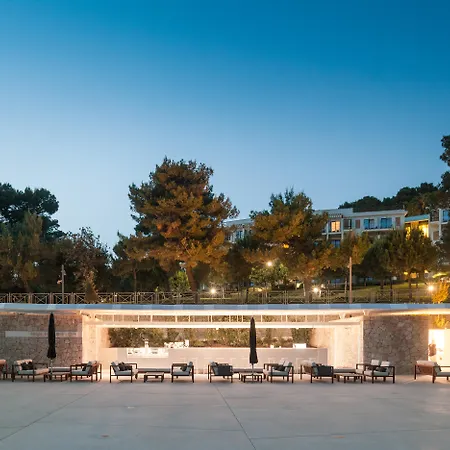 Lone Hotel By Maistra Collection-3