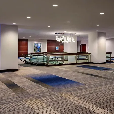 Hyatt Regency Vancouver-2