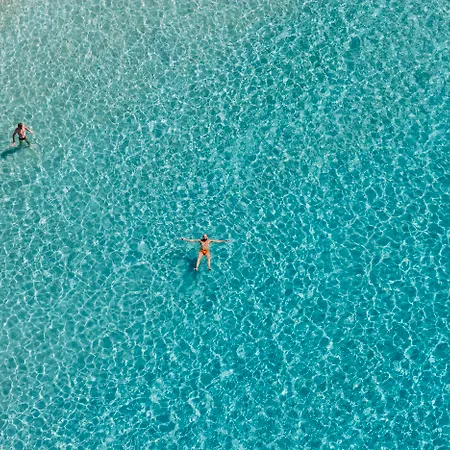 Mr And Mrs White Paros-3