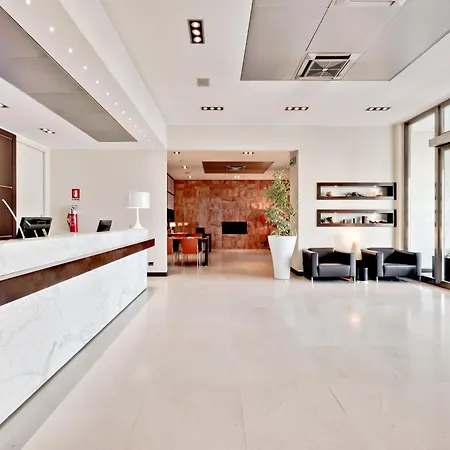 Italiana Hotels Cosenza-3