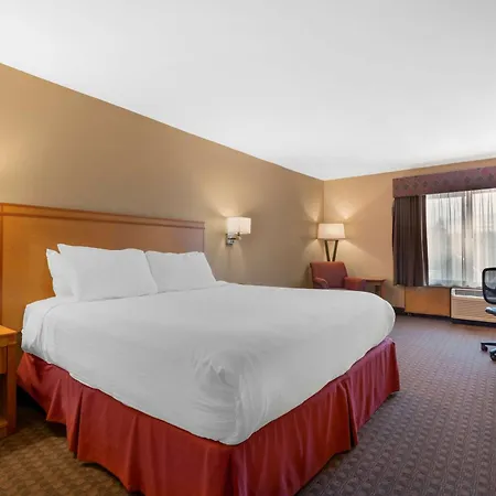 Best Western Plus Olympic Inn-2