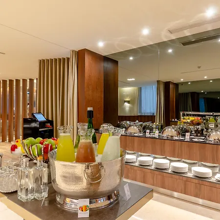 TURIM Boulevard Hotel-3