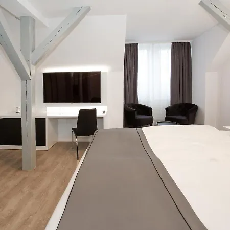 Parkhotel Prinz Carl-2