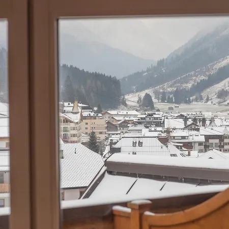 Superior Hotel Post Ischgl-3