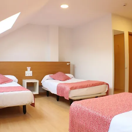 Hotel Picos De Europa-2