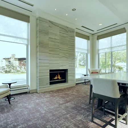 Hilton Garden Inn Saratoga Springs-3