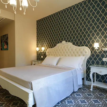 Sui Generis Tropea Luxury Rooms-3