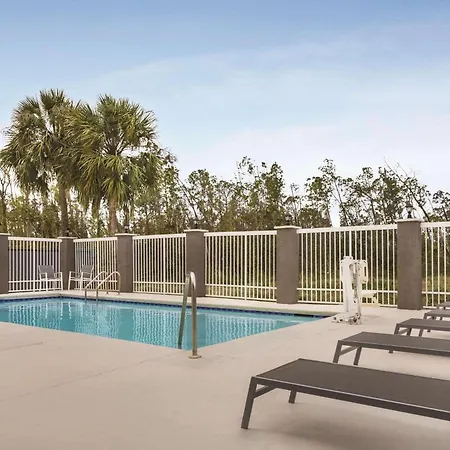 Country Inn & Suites By Radisson, Panama City, Fl-2