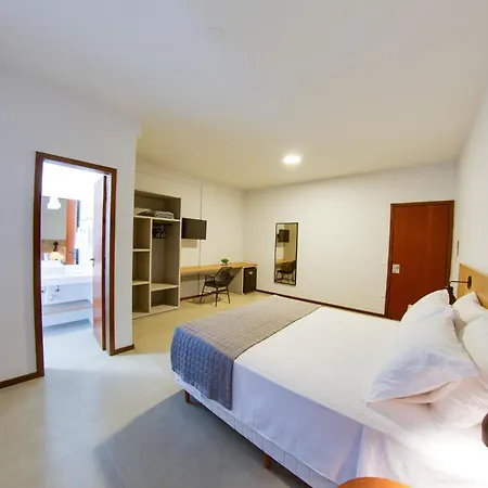 Flipper Hotel-3