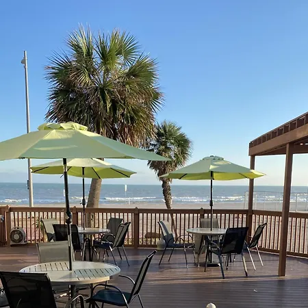 Wingate By Wyndham Galveston Beachfront At The Seawall-2