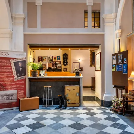 Royal Victoria Hotel-2