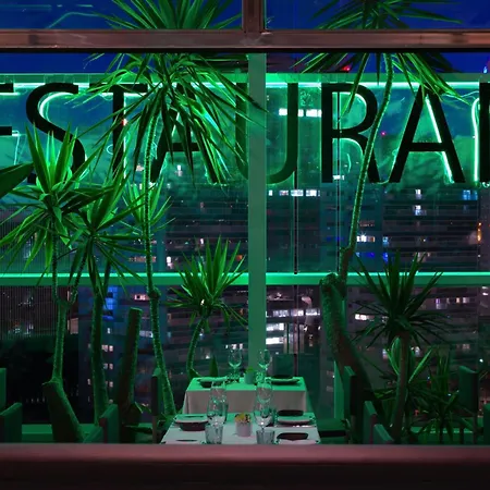 Renaissance Barcelona Fira Hotel-2